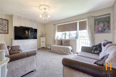 2 bedroom apartment for sale, Firbank Road, Romford, RM5