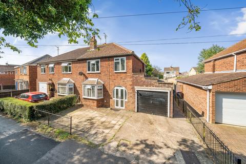 3 bedroom semi-detached house for sale, North Road, Sleaford, Lincolnshire, NG34