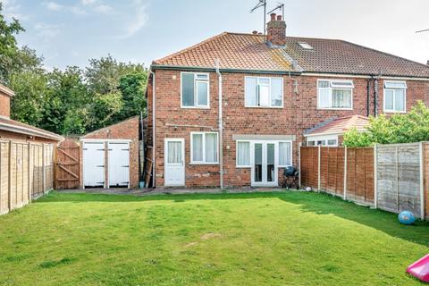 3 bedroom semi-detached house for sale, North Road, Sleaford, Lincolnshire, NG34