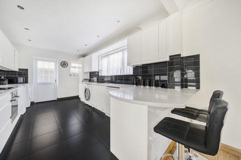 4 bedroom semi-detached house for sale, Penhill Road, Bexley