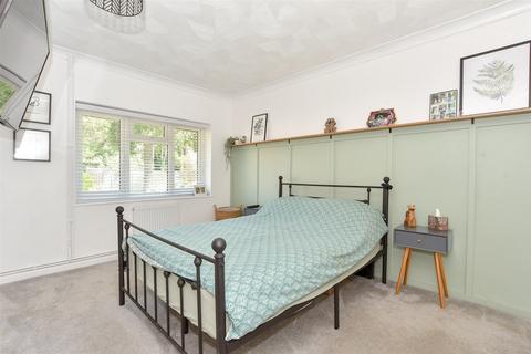 13 Canada Road, Arundel, BN18 9HZ