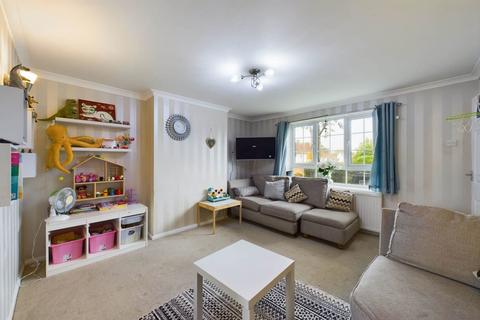 2 bedroom house for sale, Hill Common, Hemel Hempstead