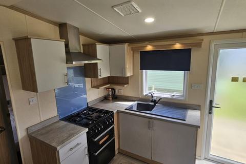 2 bedroom static caravan for sale, Meadows Retreat Lodge Park