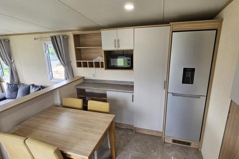 2 bedroom static caravan for sale, Meadows Retreat Lodge Park