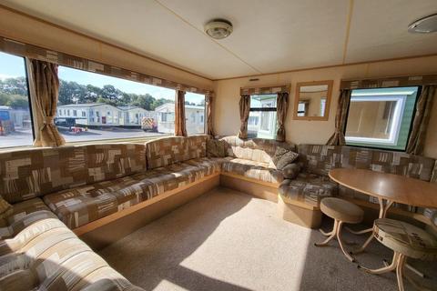 2 bedroom static caravan for sale, Dovercourt Holiday Park