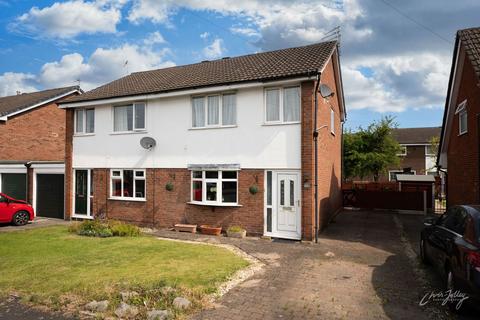 3 bedroom semi-detached house for sale, Shearwater Road, Offerton, Stockport SK2 5XB