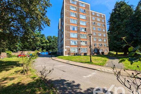 1 bedroom flat for sale, Hayle Road, Maidstone ME15