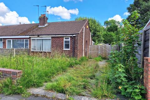 12 Cotswold Avenue, Chadderton, Oldham, OL9 8PJ