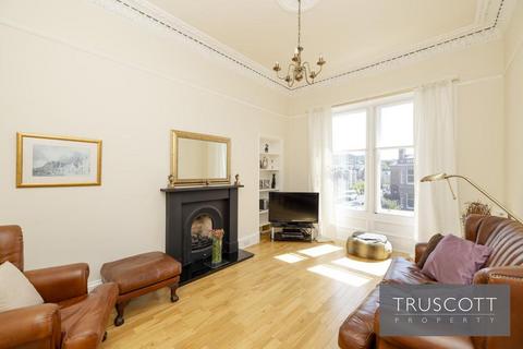 74/1 Craiglea Drive, Edinburgh, EH10 5PH