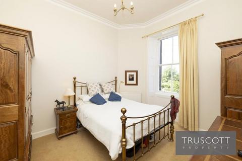 74/1 Craiglea Drive, Edinburgh, EH10 5PH