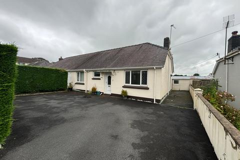 4 bedroom semi-detached bungalow for sale, Llanllwni, Pencader, SA39