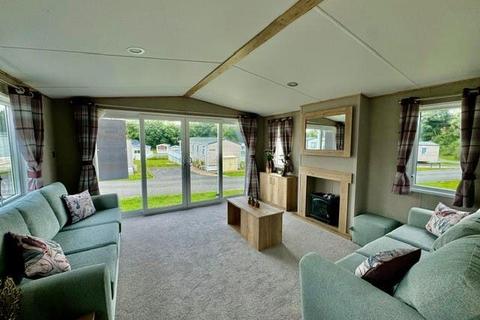 2 bedroom lodge for sale, Hedley Wood Holiday Park