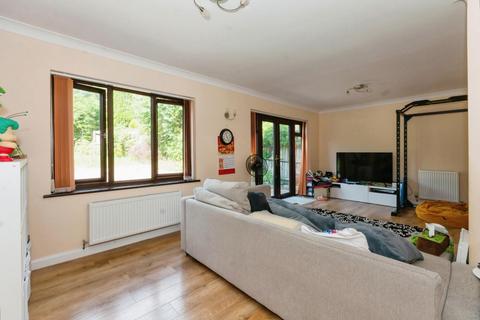 4 bedroom house for sale, Westerham Close, Knowle, Solihull