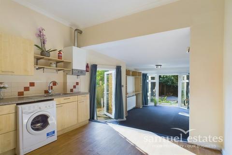 1 bedroom flat for sale, Lewin Road, Streatham, SW16