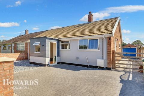 3 bedroom semi-detached bungalow for sale, Somerleyton Road, Oulton