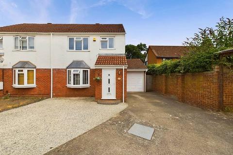 4 Bramhope Close, Worcester, WR4 0BG