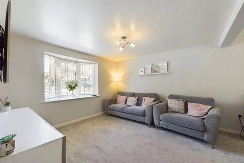 4 Bramhope Close, Worcester, WR4 0BG
