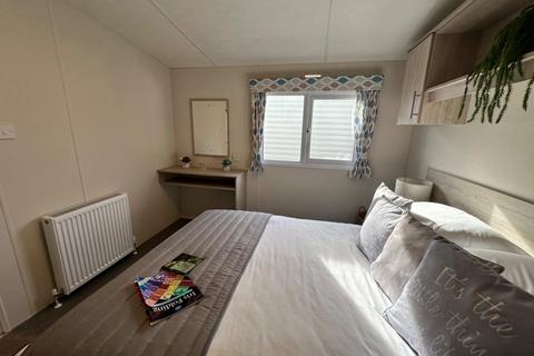 2 bedroom static caravan for sale, New Beach Holiday Park