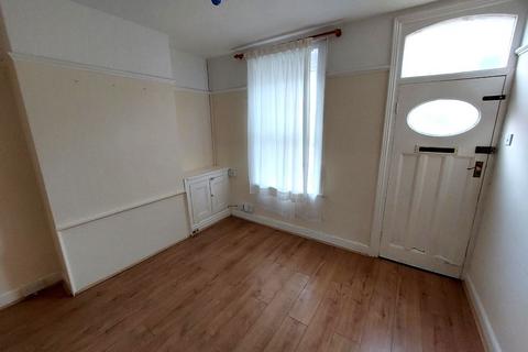 2 bedroom terraced house for sale, Albany Street, York YO26