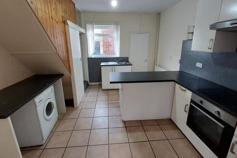 2 bedroom terraced house for sale, Albany Street, York YO26