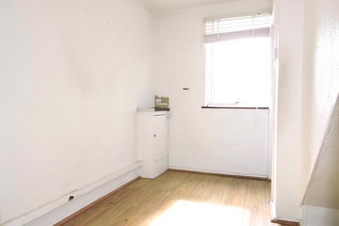 3 bedroom terraced house for sale, Montagu Road, Edmonton, London, N9