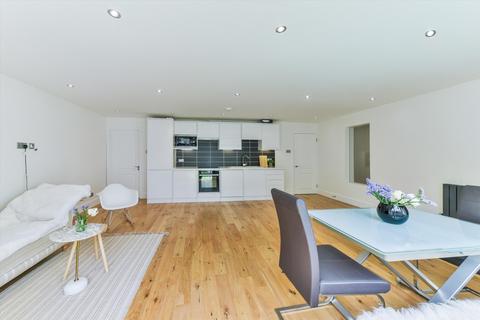 2 bedroom flat for sale, Buckland Crescent, Belsize Park, London, NW3