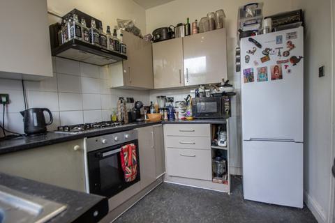 6 bedroom terraced house for sale, Fairfield Road, Droylsden, Manchester, M43