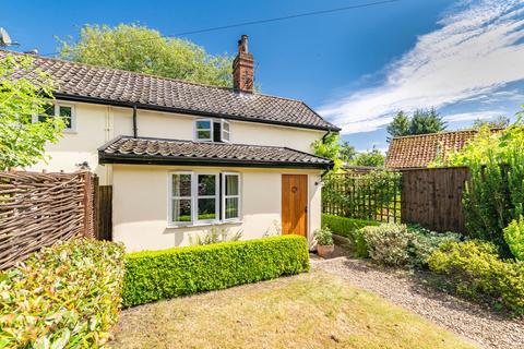 2 bedroom cottage for sale, Hunstead Lane, Brooke