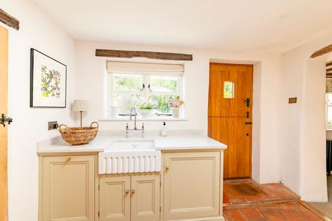 2 bedroom cottage for sale, Hunstead Lane, Brooke