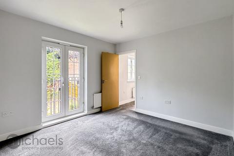 4 Apprentice Drive, Colchester, CO4 5SE