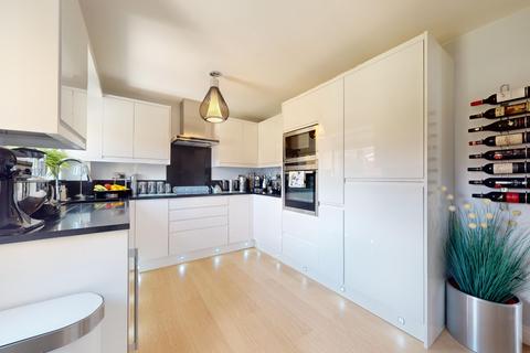 3 Bicester Grove, Hebburn, NE31 1AQ