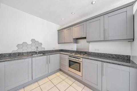 27 Wantage Road, London, SE12 8NA