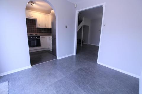 3 bedroom terraced house to rent, Friends Avenue, Cheshunt