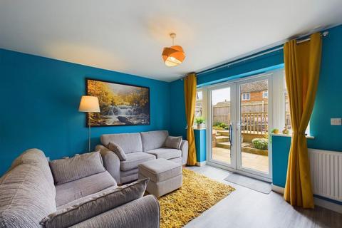 63 Highfield Road, Whitby, YO21 3LW