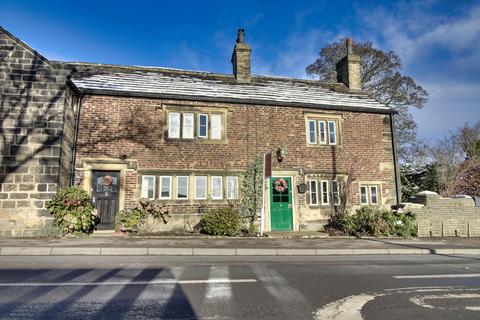 2 bedroom semi-detached house for sale, Tong Lane, Bradford, West Yorkshire, BD4