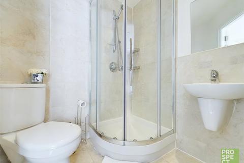 Flat 17, Trent House, 5 Kidwells Close, Maidenhead, SL6 8FU