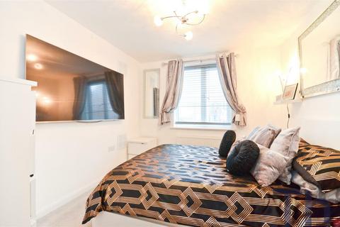 1 bedroom flat for sale, 4 Chinchen Close, East Cowes PO32