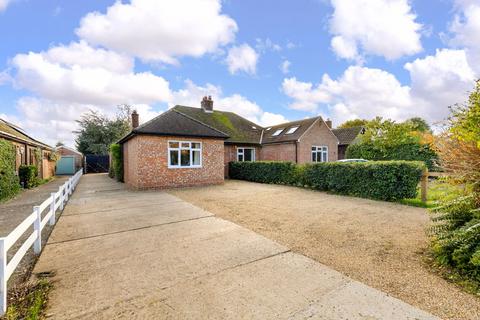 92 Barton Road, Comberton, Cambridge, CB23 7BS