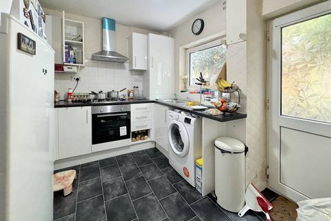 158 Heybarnes Road, Birmingham, B10 9JE