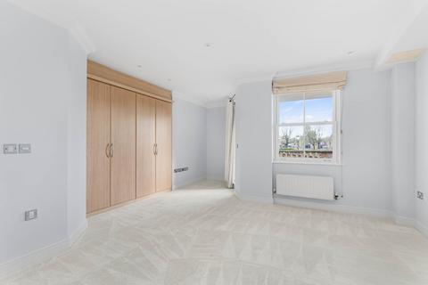 16, Grand Regency Heights Burleigh Road, Ascot, SL5 8FE