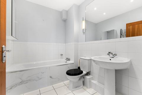 16, Grand Regency Heights Burleigh Road, Ascot, SL5 8FE