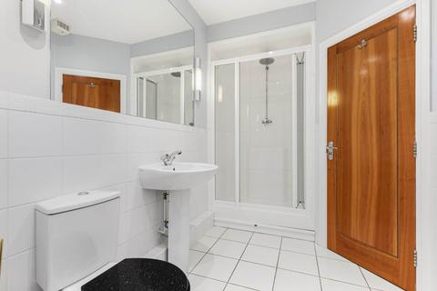 16, Grand Regency Heights Burleigh Road, Ascot, SL5 8FE