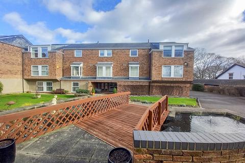 Foxton Court, Cleadon