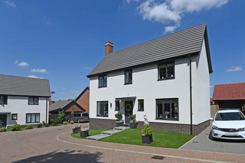 4 bedroom detached house for sale, Ashwell Avenue, Framlingham, Suffolk