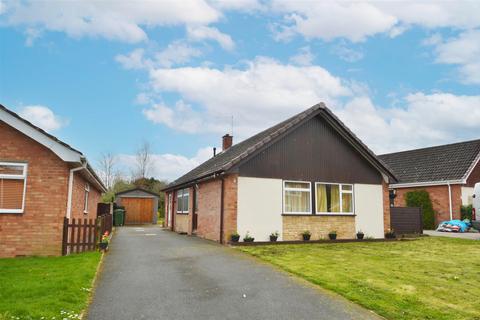 2 bedroom bungalow for sale, Carmen Avenue, Shrewsbury