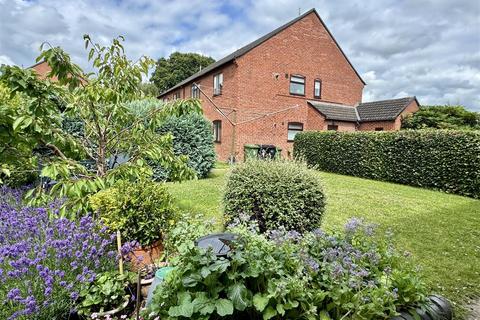 26 Hillary Drive, Hereford, HR4 0RB