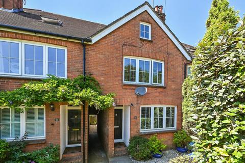 4 bedroom end of terrace house for sale, Sturt Road, Haslemere