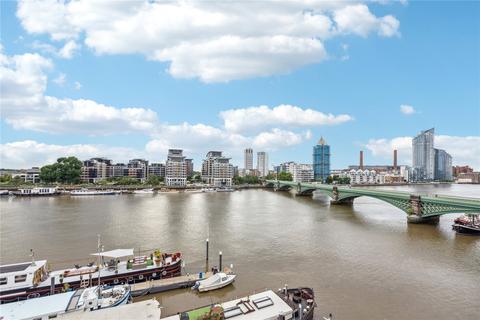 2 bedroom apartment for sale, Oyster Wharf, 18 Lombard Road, SW11