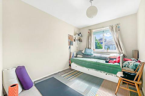 3 Old Spot Walk, Gloucester, GL1 2BT