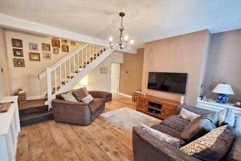 2 bedroom terraced house for sale, Burnley Road, Rossendale BB4